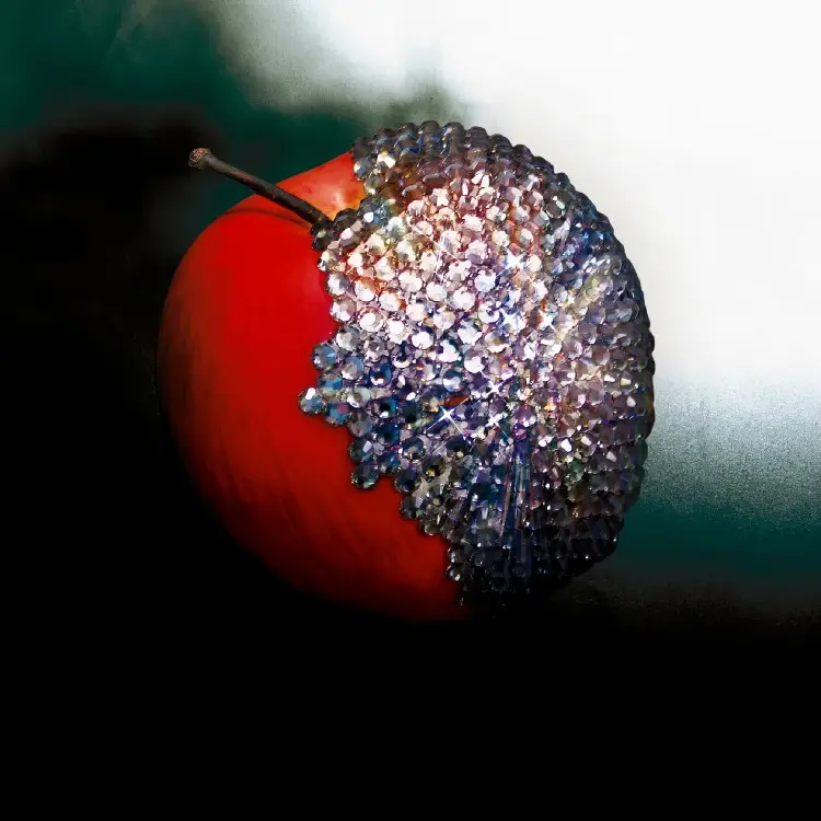 Cover: the WORLD/Alumina